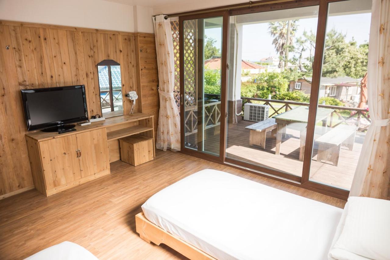 סאוגוויפו Galeum Guesthouse מראה חיצוני תמונה
