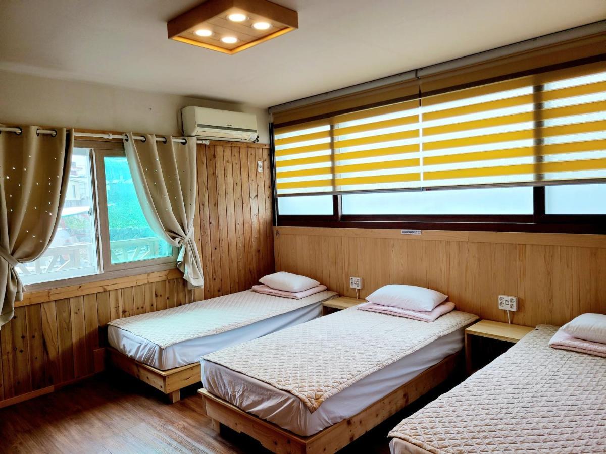 סאוגוויפו Galeum Guesthouse מראה חיצוני תמונה