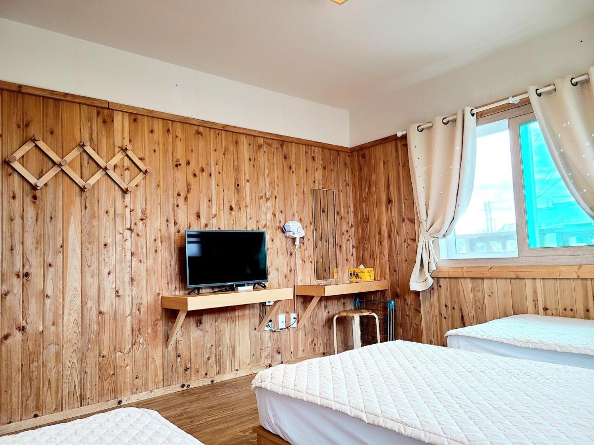 סאוגוויפו Galeum Guesthouse מראה חיצוני תמונה