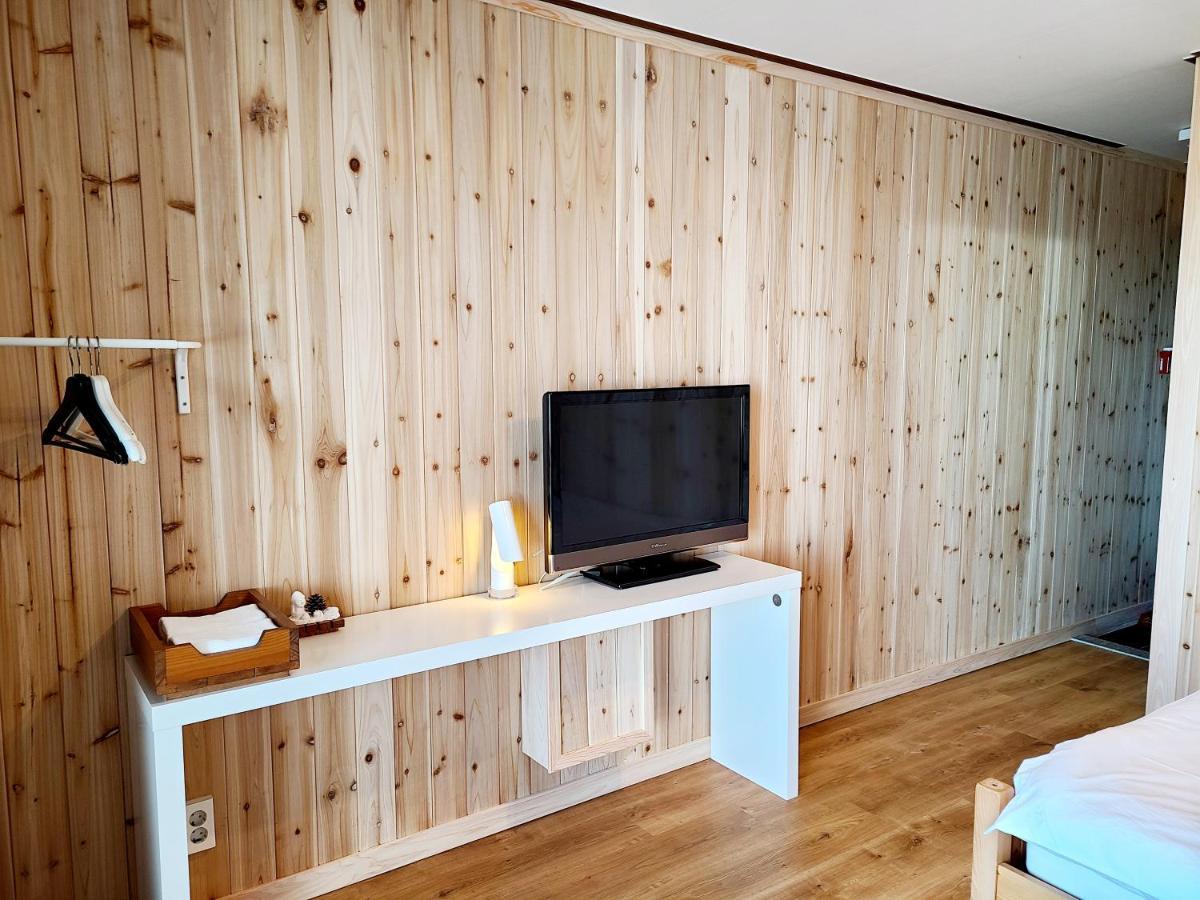 סאוגוויפו Galeum Guesthouse מראה חיצוני תמונה