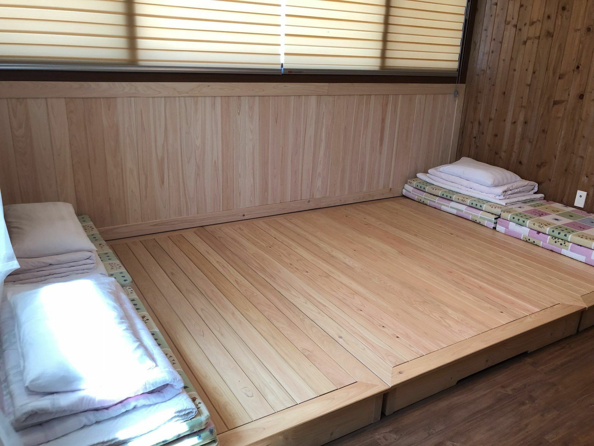 סאוגוויפו Galeum Guesthouse מראה חיצוני תמונה